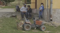 Asi 23 - 32 -tisíc detí zo základných škôl nemá prístup k internetu a nevie sa vzdelávať online.